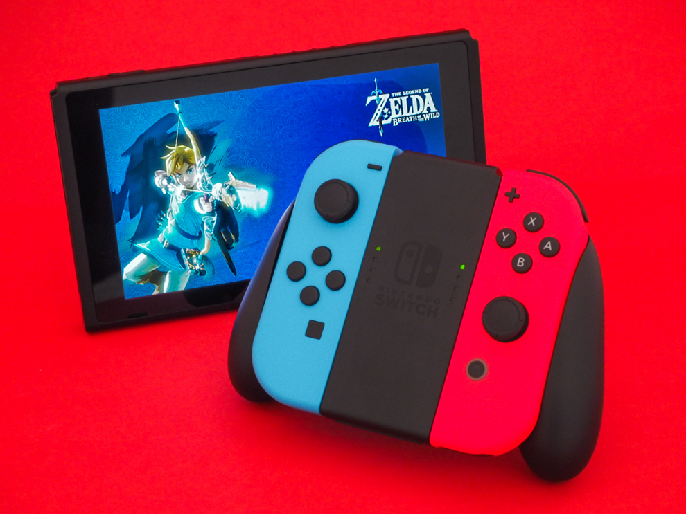 nintendo switch review lead