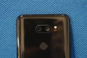 lg_v30 2018