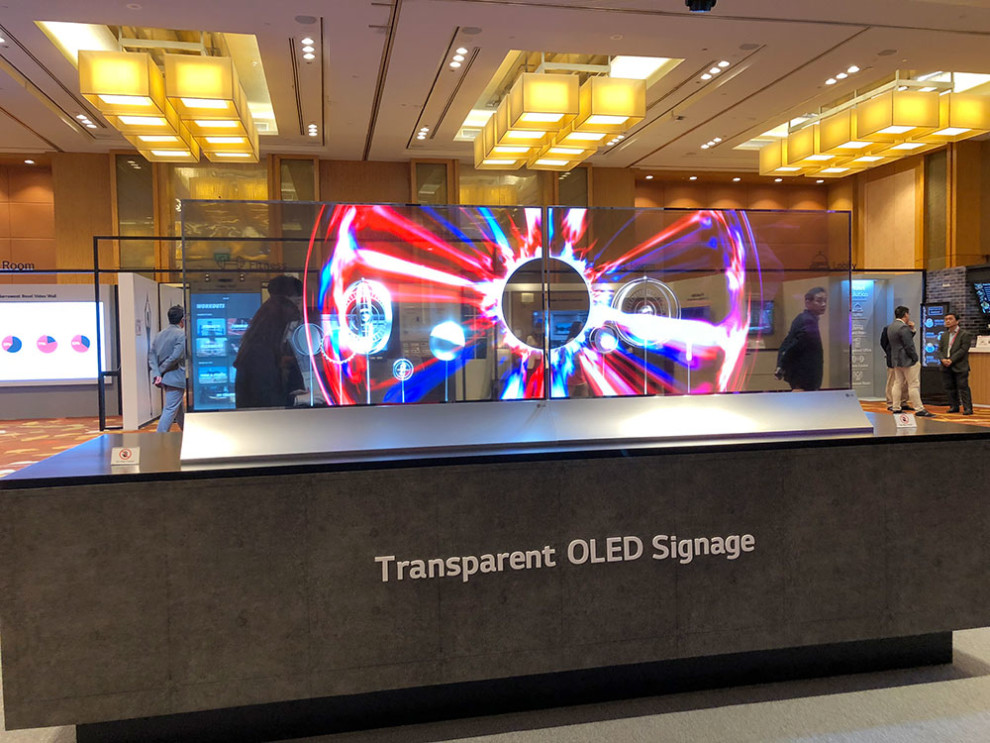 OLED trasparente