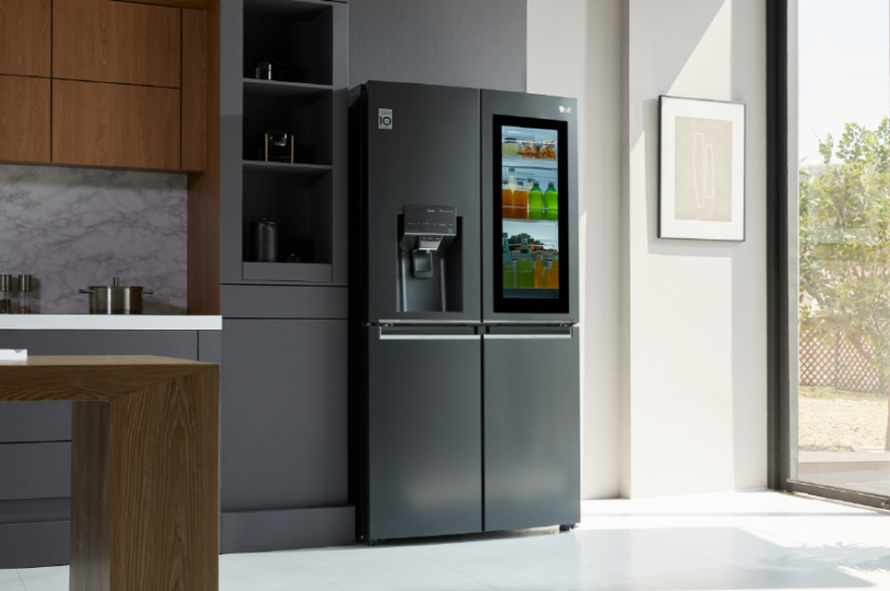 frigorifero InstaView™ Door-in-Door™ dotato di tecnologia UVnano e LG Fridge and Freezer,LG Electronics la doppia unità Frigo + Congelatore dotata di InstaView ThinQ™ con ThinQ 3.0