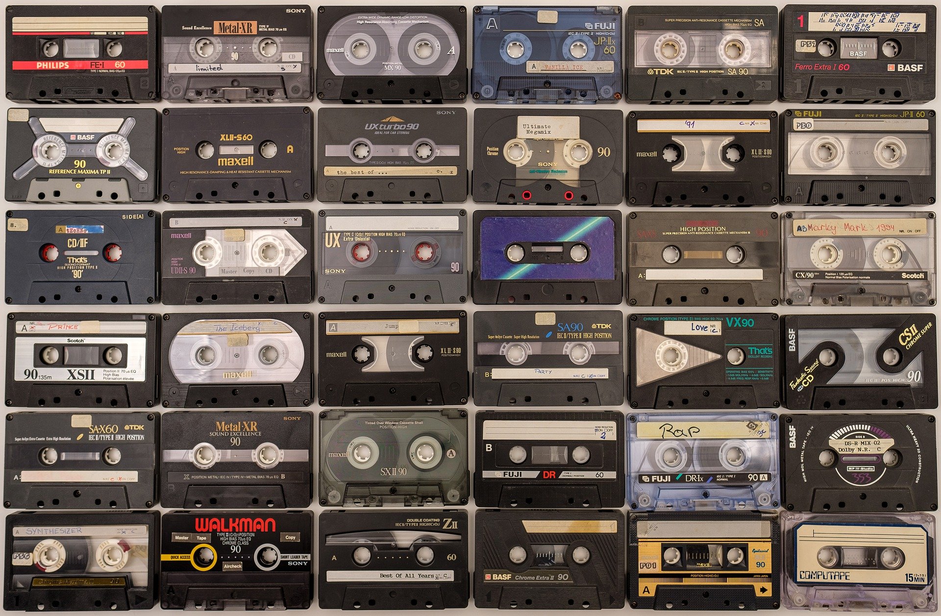 Cassette audio: riscoprile con un registratore usato
