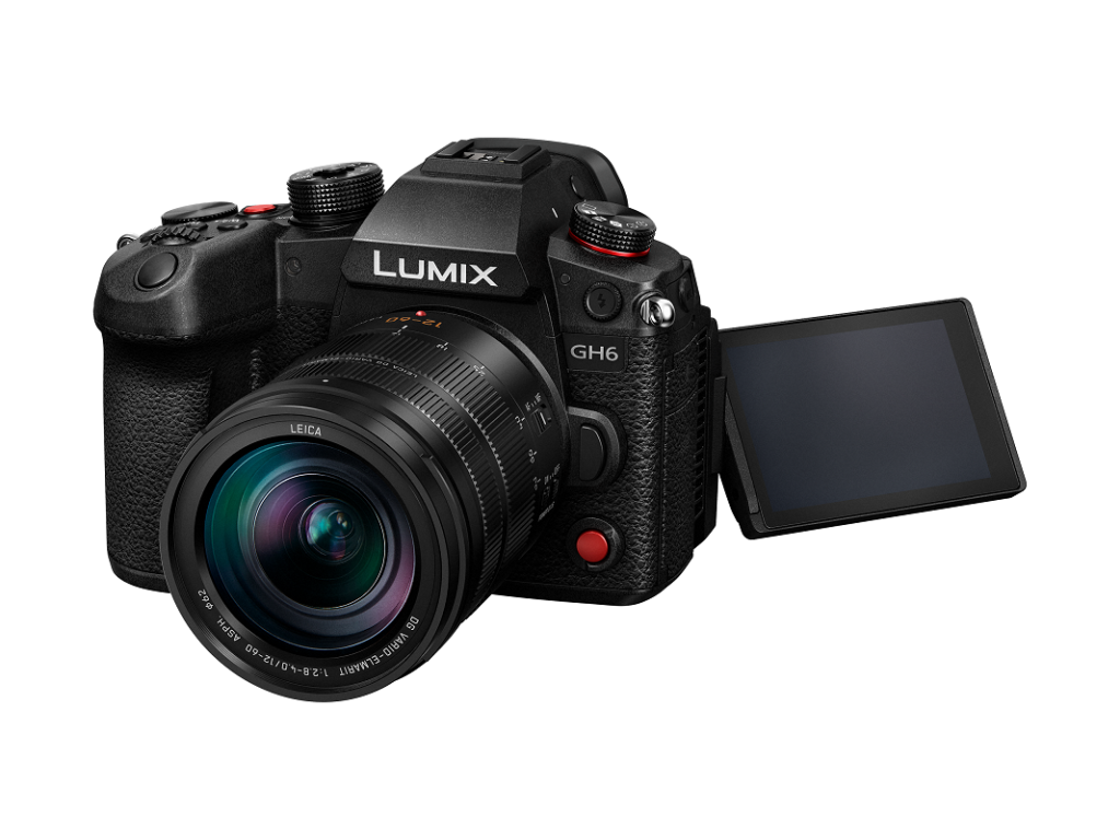 LUMIX GH6