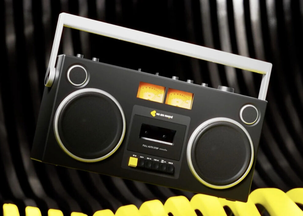 GB-001 Boombox