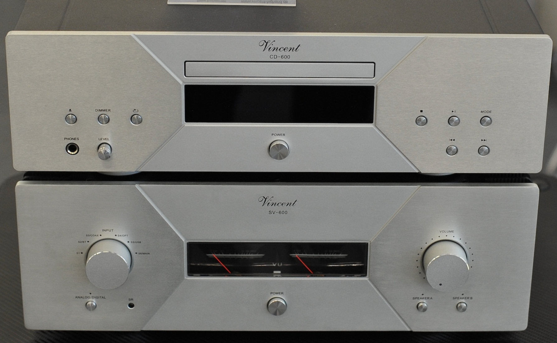 vincent cd-600