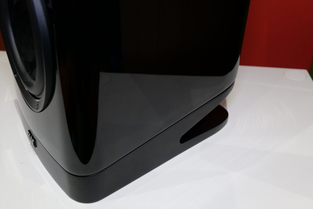 ELAC VELA BS 404.2