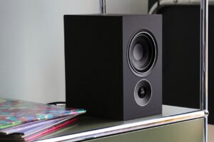 PSB iQ1